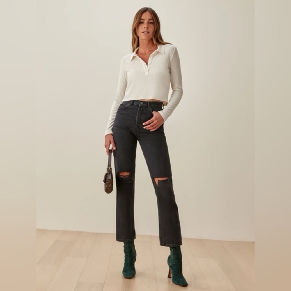 Reformation. Cynthia High Rise Straight Jeans. Lagoon Destroyed Wash. size 30.